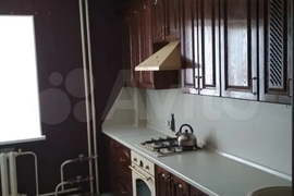 3-к. квартира, 82 м², 2/5 эт. продаю